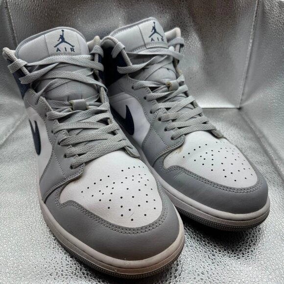 Size 12 - Nike Air Jordan 1 Mid White Wolf Gray Midnight Navy Shoes DQ8426-104 - Picture 3 of 10